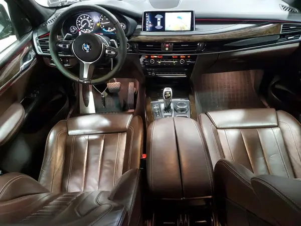 5UXKR0C30H0V81062 2017 BMW X5 - Image 8
