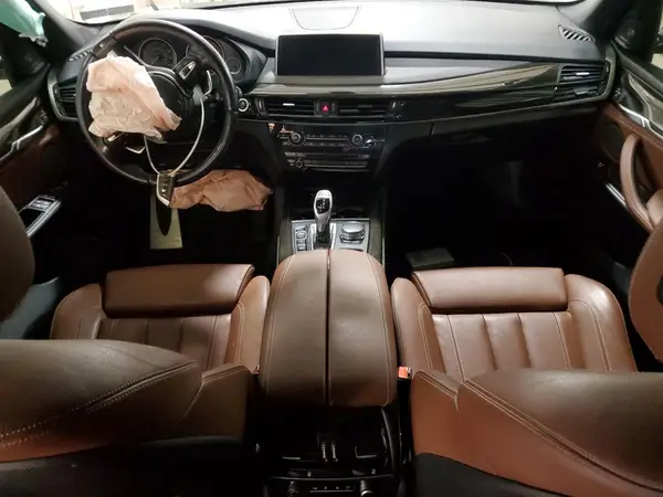 5UXKR0C30H0V83376 2017 BMW X5 - Image 8