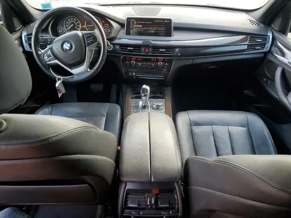 5UXKR0C30H0V84401 2017 BMW X5 - Image 8