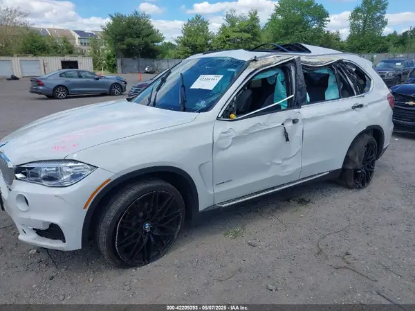 5UXKR0C30H0X79365 2017 BMW X5 - Image 2