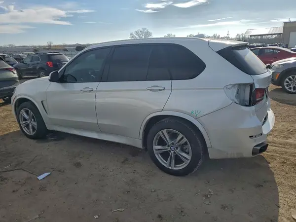 5UXKR0C30H0X81990 2017 BMW X5 - Image 2