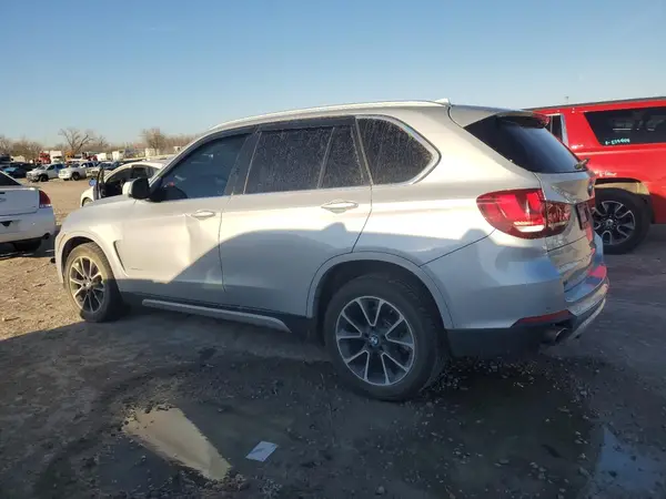 5UXKR0C31H0V71740 2017 BMW X5 - Image 2
