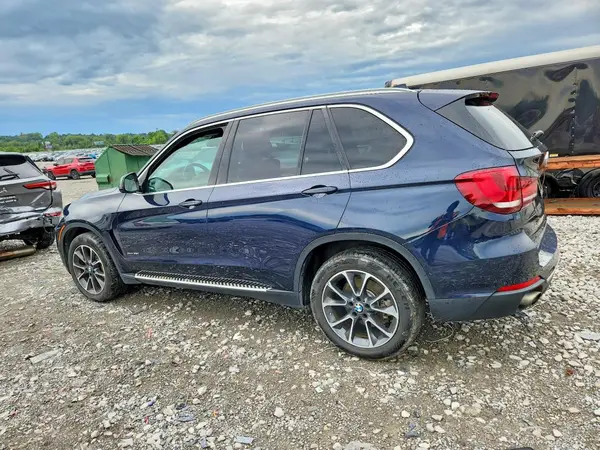 5UXKR0C31H0V71950 2017 BMW X5 - Image 2