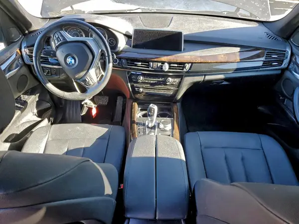 5UXKR0C31H0V74718 2017 BMW X5 - Image 8