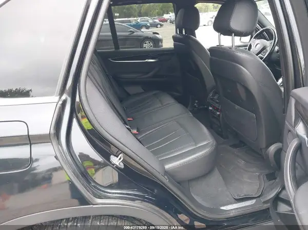 5UXKR0C31H0V74895 2017 BMW X5 - Image 8