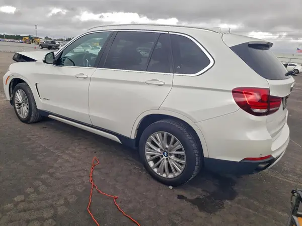 5UXKR0C31H0V77859 2017 BMW X5 - Image 2