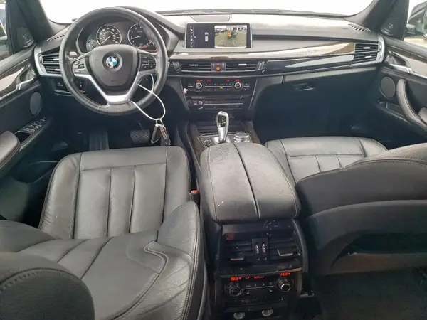 5UXKR0C31H0V77859 2017 BMW X5 - Image 8