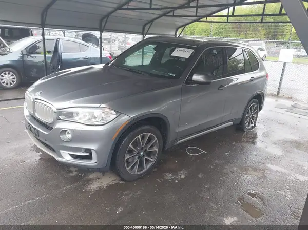 5UXKR0C31H0V81622 2017 BMW X5 - Image 2