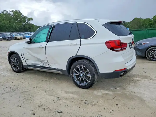 5UXKR0C31H0X83229 2017 BMW X5 - Image 2