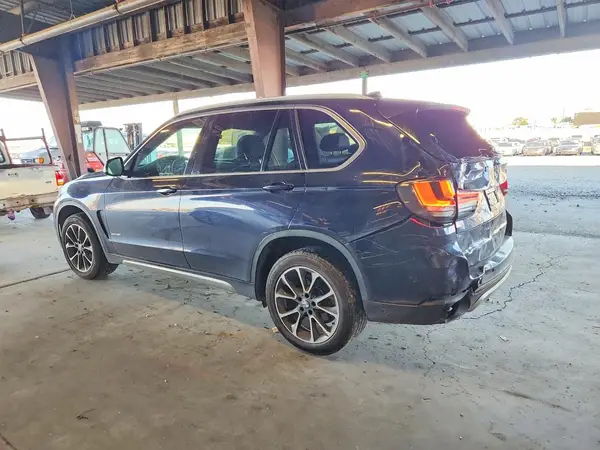 5UXKR0C32H0V74176 2017 BMW X5 - Image 2