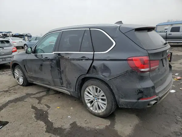 5UXKR0C32H0V74310 2017 BMW X5 - Image 2