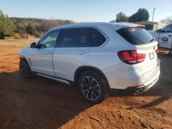 5UXKR0C32H0V75327 2017 BMW X5 - Image 2
