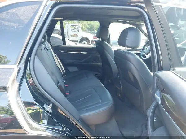 5UXKR0C32H0V75411 2017 BMW X5 - Image 8