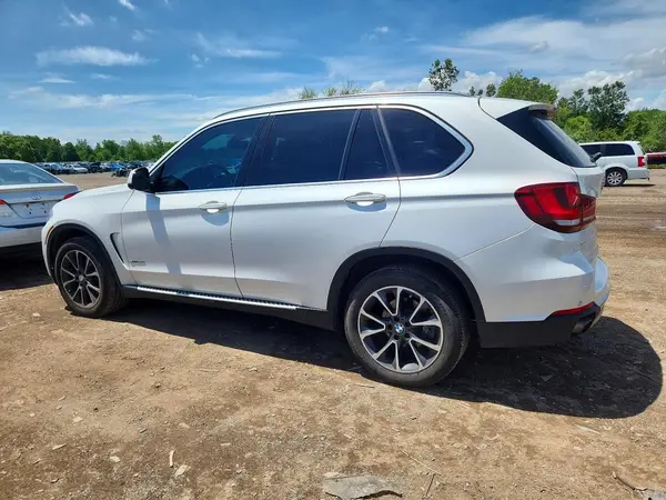 5UXKR0C32H0V76316 2017 BMW X5 - Image 2