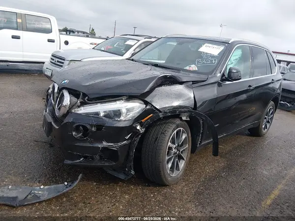 5UXKR0C32H0V84562 2017 BMW X5 - Image 2