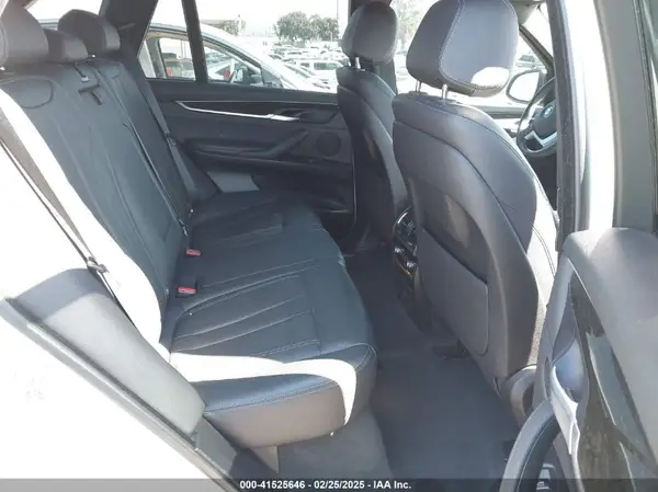 5UXKR0C32H0X81490 2017 BMW X5 - Image 8
