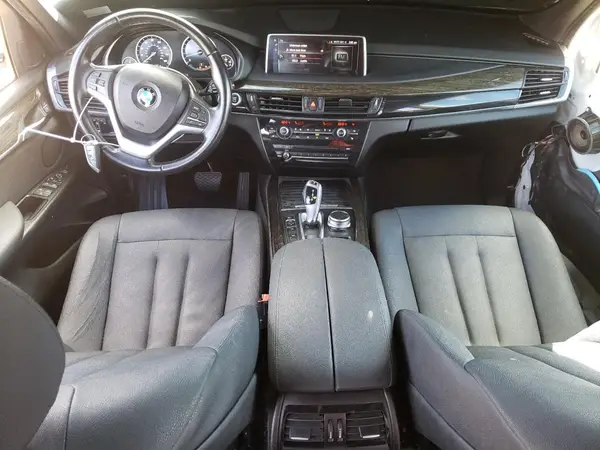 5UXKR0C32H0X82865 2017 BMW X5 - Image 8