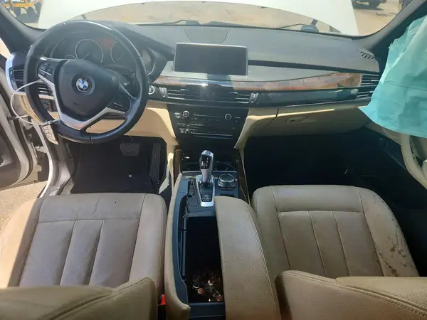 5UXKR0C33H0V70301 2017 BMW X5 - Image 8