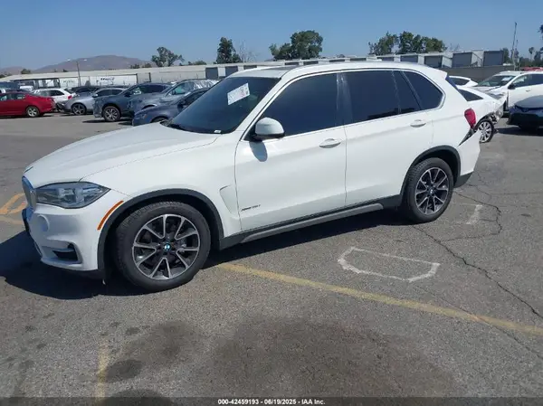 5UXKR0C33H0V70993 2017 BMW X5 - Image 2
