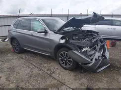 5UXKR0C33H0V71528 2017 BMW X5