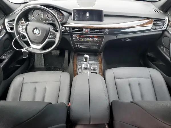 5UXKR0C33H0V74204 2017 BMW X5 - Image 8