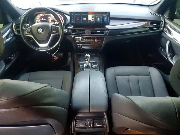 5UXKR0C33H0V76275 2017 BMW X5 - Image 8