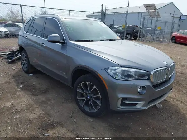 5UXKR0C33H0V81489 2017 BMW X5 - Image 1