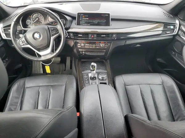 5UXKR0C33H0V83243 2017 BMW X5 - Image 8
