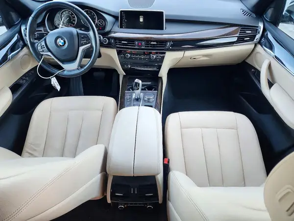 5UXKR0C33H0X77710 2017 BMW X5 - Image 8