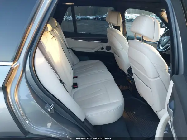 5UXKR0C33H0X79649 2017 BMW X5 - Image 8