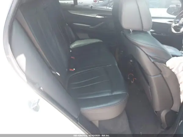 5UXKR0C33H0X82096 2017 BMW X5 - Image 8