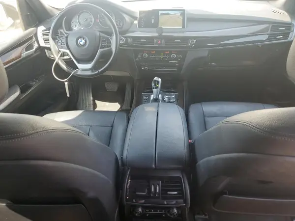 5UXKR0C33H0X83197 2017 BMW X5 - Image 8