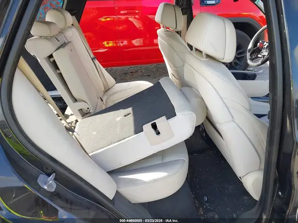 5UXKR0C34H0V69822 2017 BMW X5 - Image 8
