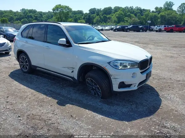 5UXKR0C34H0V73398 2017 BMW X5 - Image 1