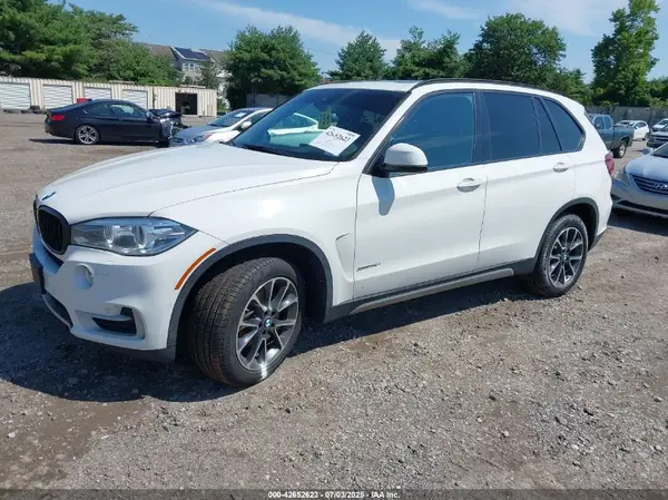 5UXKR0C34H0V73398 2017 BMW X5 - Image 2
