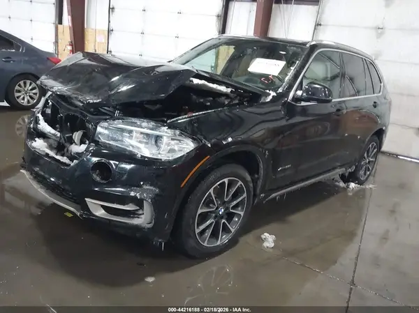 5UXKR0C34H0V81453 2017 BMW X5 - Image 2