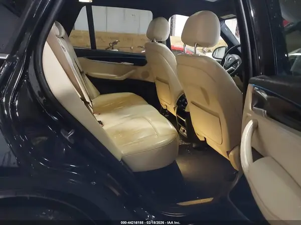5UXKR0C34H0V81453 2017 BMW X5 - Image 8