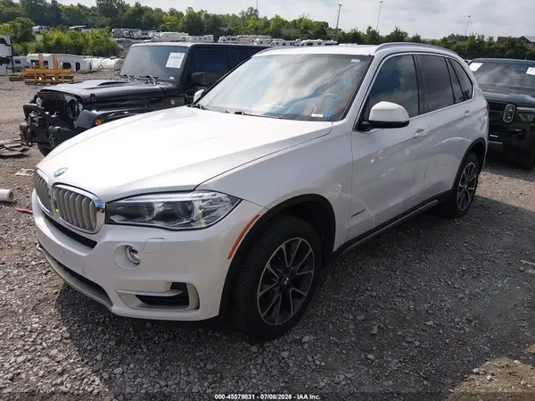 5UXKR0C34H0V83977 2017 BMW X5 - Image 2