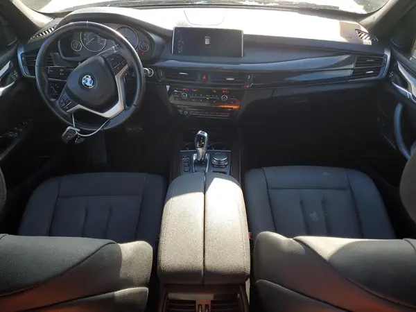5UXKR0C34H0X79935 2017 BMW X5 - Image 8