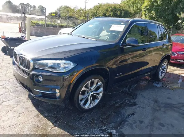 5UXKR0C35H0V70235 2017 BMW X5 - Image 2