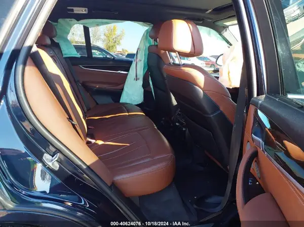 5UXKR0C35H0V72602 2017 BMW X5 - Image 8