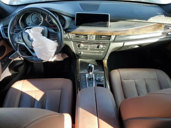 5UXKR0C35H0V73944 2017 BMW X5 - Image 8