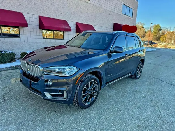 5UXKR0C35H0V74303 2017 BMW X5 - Image 2