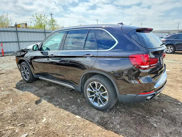 5UXKR0C35H0V74592 2017 BMW X5 - Image 2