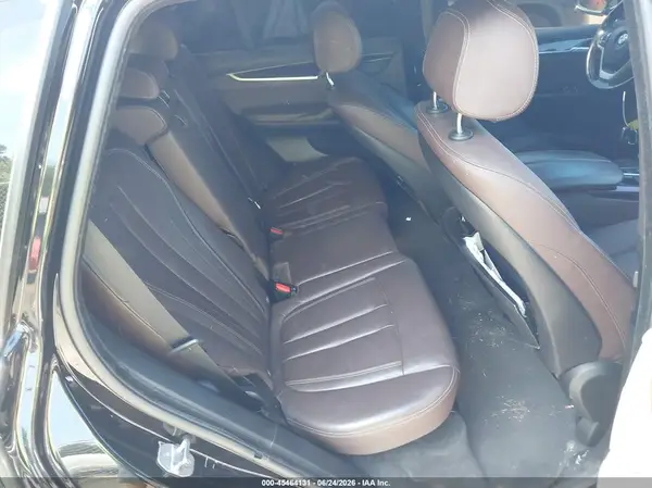 5UXKR0C35H0V75242 2017 BMW X5 - Image 8