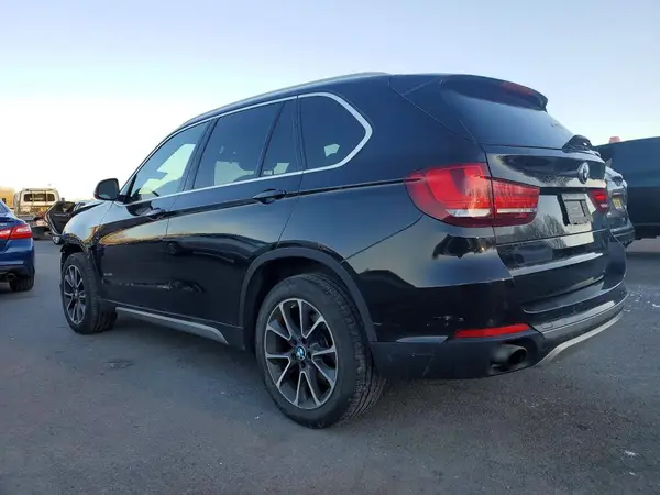 5UXKR0C35H0V76570 2017 BMW X5 - Image 2