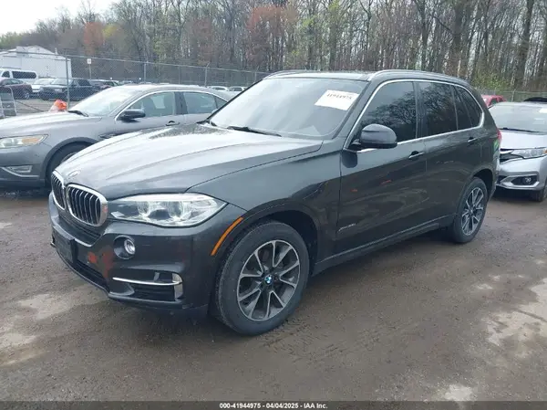 5UXKR0C35H0V76620 2017 BMW X5 - Image 2