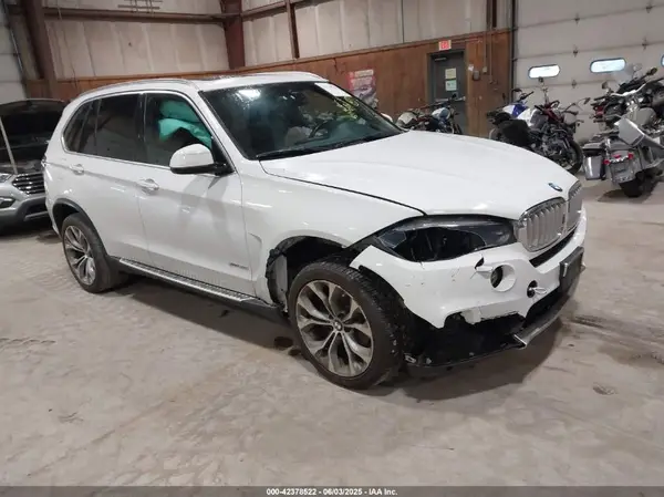5UXKR0C35H0V77220 2017 BMW X5 - Image 1
