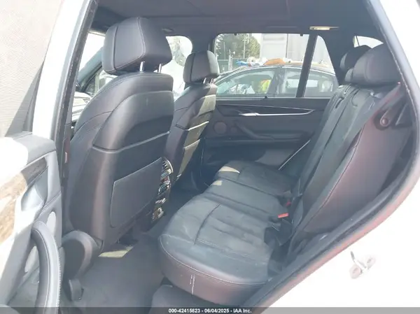 5UXKR0C35H0V79209 2017 BMW X5 - Image 8