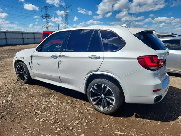 5UXKR0C35H0V81221 2017 BMW X5 - Image 2